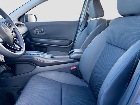 Used 2021 Honda HR-V LX image 19