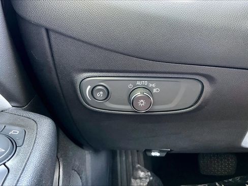 Certified 2023 Chevrolet Equinox LT image 31