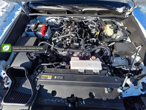 New 2025 Toyota 4Runner TRD Off-Road Premium image 31