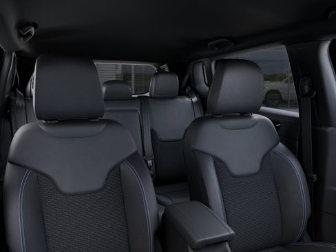 New 2026 Jeep Compass Latitude AWD/4WD image 26
