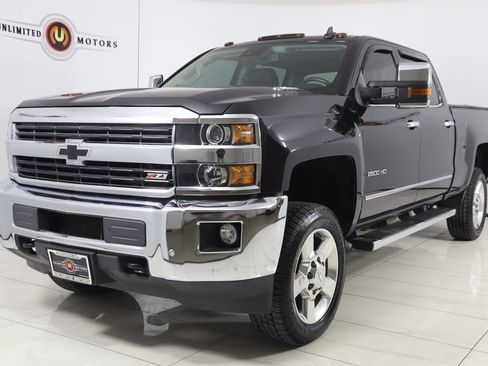 Used 2016 Chevrolet Silverado 2500 LTZ w/ Duramax Plus Package image 5