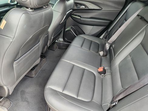 Used 2022 Chevrolet TrailBlazer ACTIV FWD image 12