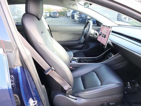 Used 2018 Tesla Model 3 Long Range image 30