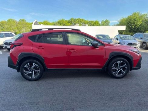 Used 2024 Subaru Crosstrek 2.0i Premium AWD/4WD image 4