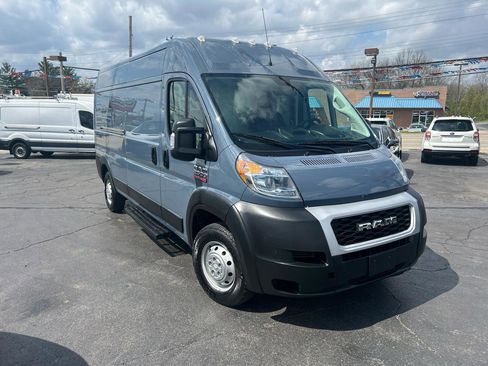 Used 2019 RAM ProMaster 2500 image 3