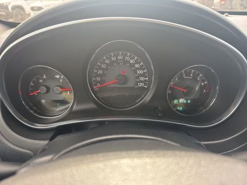 Used 2013 Chrysler 200 Touring w/ S Exterior Appearance Pkg image 19