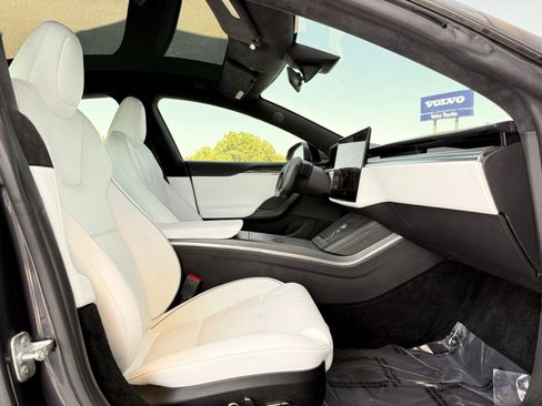Used 2022 Tesla Model S Plaid AWD/4WD image 27