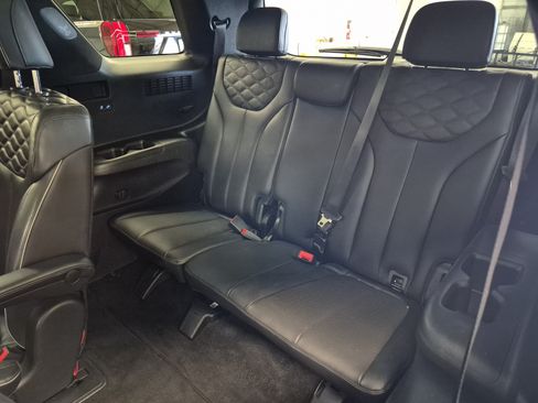 Used 2020 Hyundai Palisade Limited FWD image 17