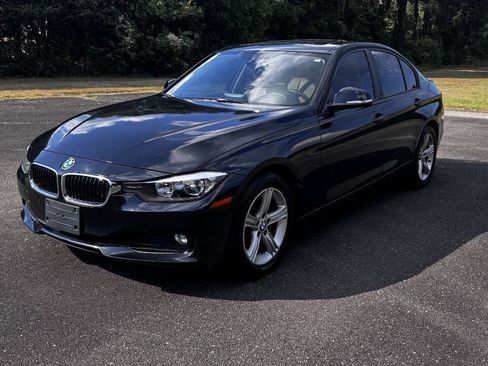 Used 2013 BMW 328i Sedan RWD image 4