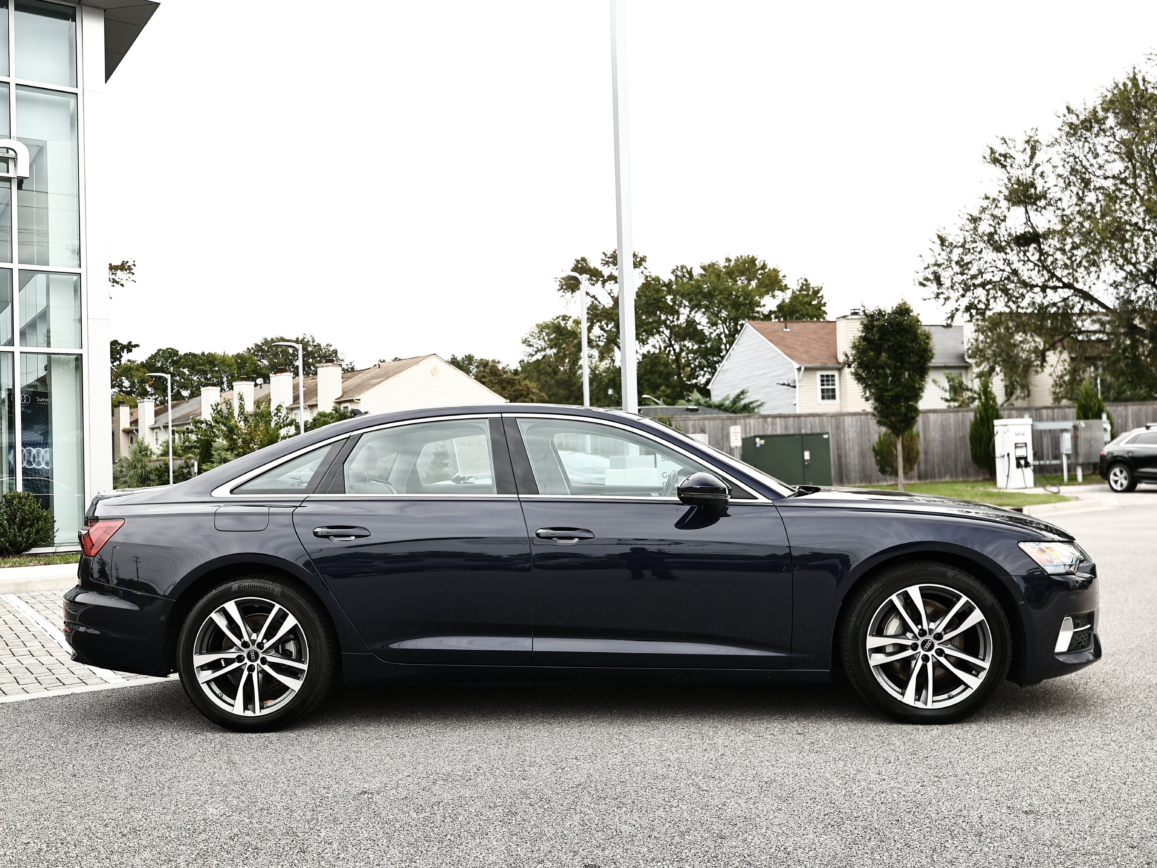 Used 2023 Audi A6 2.0T Premium w/ Convenience Package AWD/4WD image 3