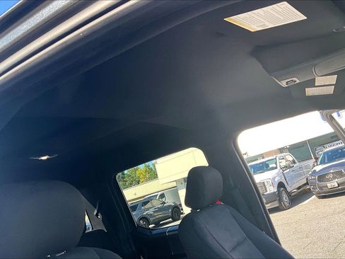 Used 2019 Ford F150 XLT w/ Equipment Group 302A Luxury AWD/4WD image 21