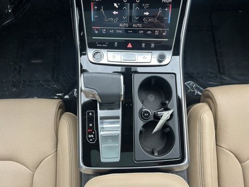 Certified 2025 Audi Q7 3.0T Prestige w/ Prestige Package image 16