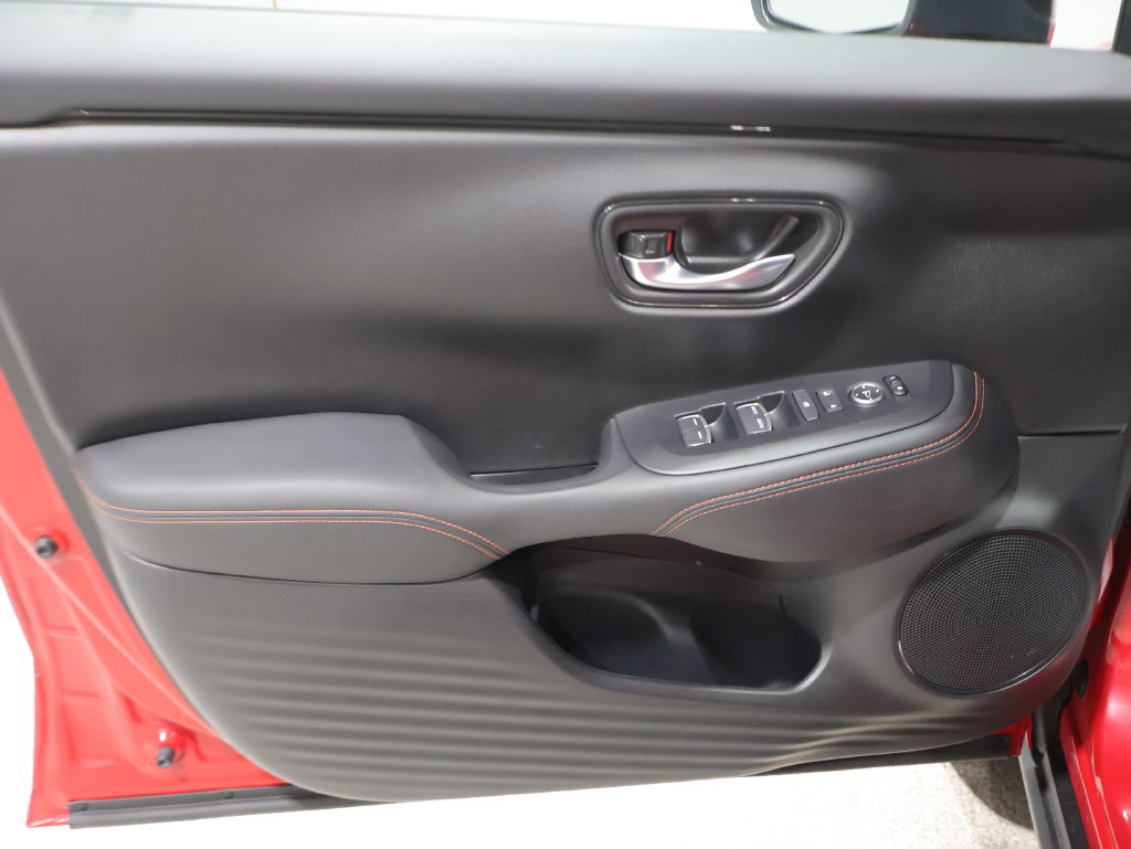 Used 2025 Honda HR-V Sport image 13