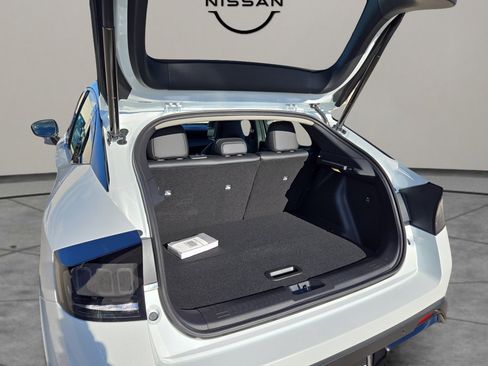 New 2026 Nissan Leaf Platinum+ image 31