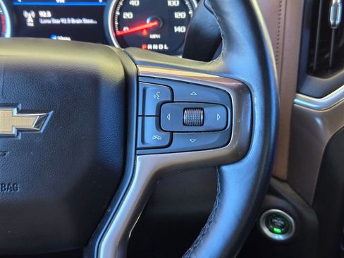 Used 2022 Chevrolet Silverado 1500 High Country AWD/4WD image 24