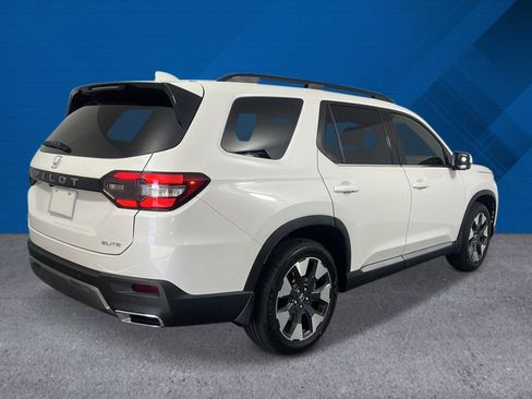 New 2026 Honda Pilot Elite image 4