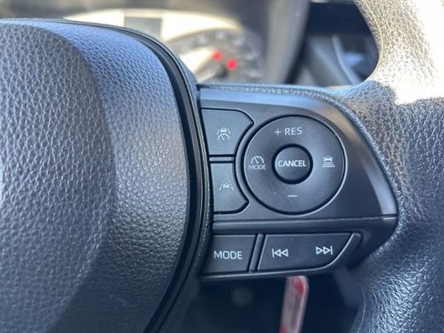 Used 2023 Toyota Corolla LE image 14