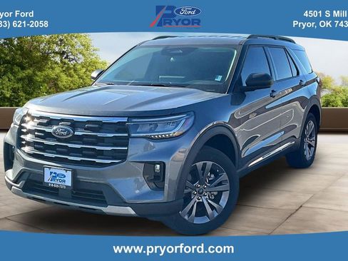 Used 2025 Ford Explorer Active w/ Active Comfort Package AWD/4WD image 1