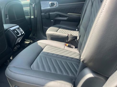 New 2025 Kia Sorento SX Prestige image 23