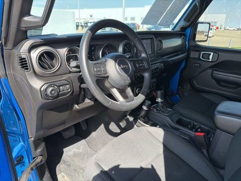 Used 2021 Jeep Wrangler Sport AWD/4WD image 11