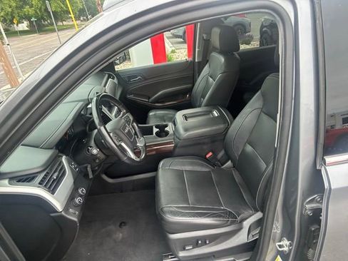 Used 2020 GMC Yukon XL SLT AWD/4WD image 8