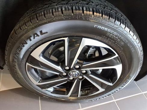 New 2026 Buick Enclave Sport Touring w/ Power Package image 11