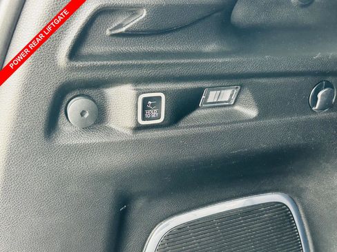 Used 2022 Jeep Grand Cherokee L Limited image 15