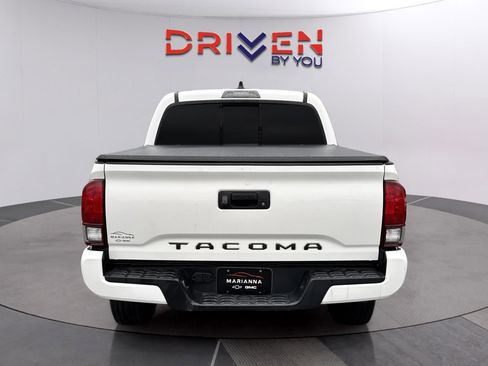 Used 2021 Toyota Tacoma SR w/ SR Convenience Package RWD image 4
