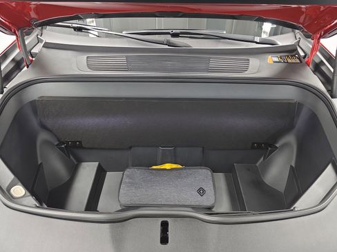 Used 2023 Rivian R1S Launch Edition image 14