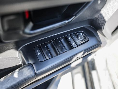 Certified 2024 Toyota Tacoma SR5 image 11