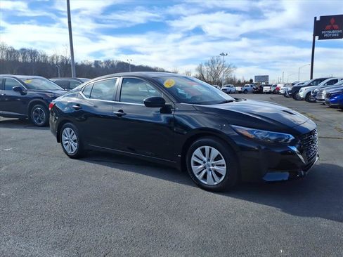 Certified 2025 Nissan Sentra S image 13