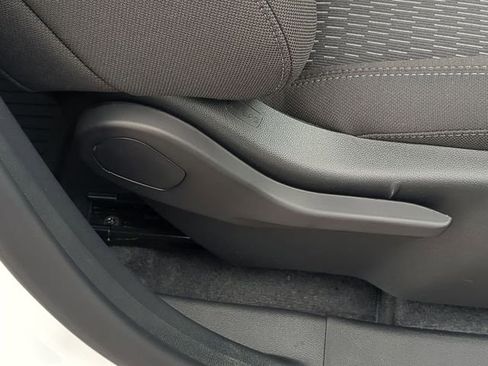 New 2026 Chevrolet Equinox LT w/ LPO, Floor Liner Package image 46