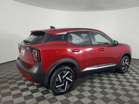New 2026 Nissan Kicks SV w/ SV Premium Package image 4