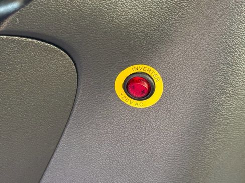 Used 2024 Ford E-Transit Low Roof image 34