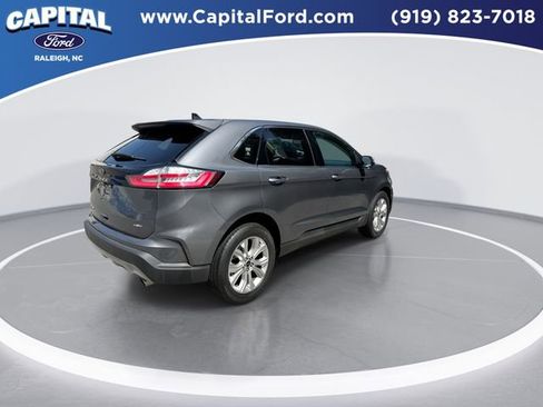 Certified 2024 Ford Edge Titanium image 8