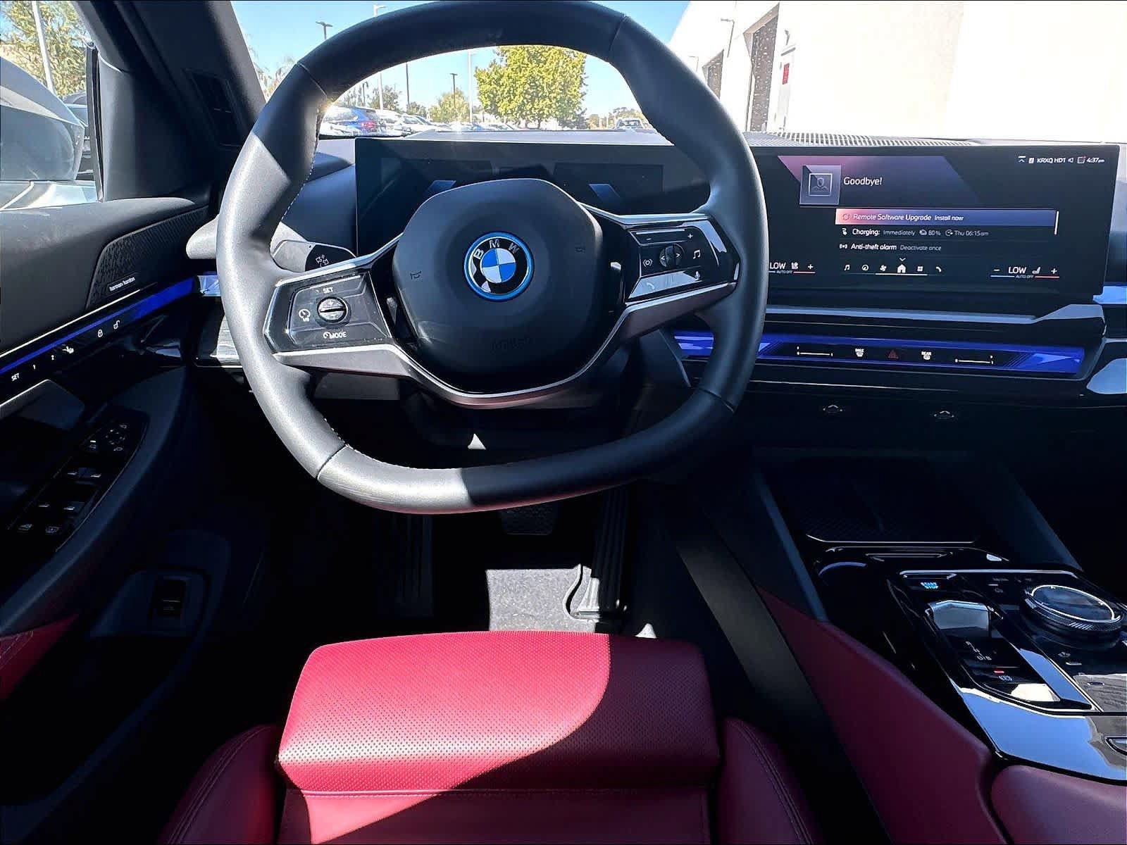 Used 2026 BMW i5 eDrive40 AWD/4WD image 10