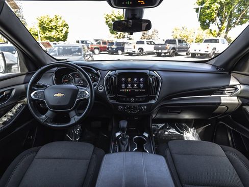 Used 2022 Chevrolet Traverse LT AWD/4WD image 22