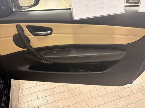 Used 2013 BMW 135i Convertible image 13