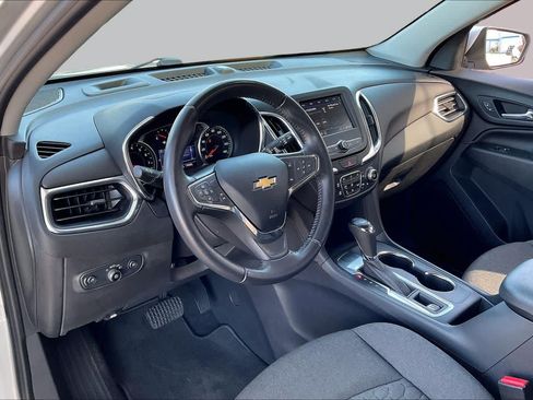 Used 2021 Chevrolet Equinox LT FWD image 17