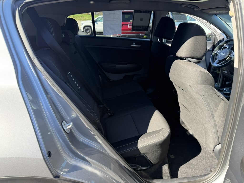 Used 2020 Kia Sportage LX w/ LX Popular Package AWD/4WD image 36