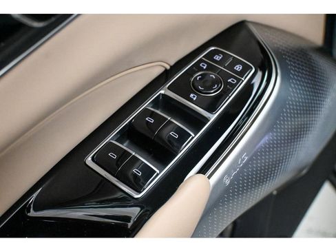 New 2026 Cadillac Lyriq Signature Luxury image 16