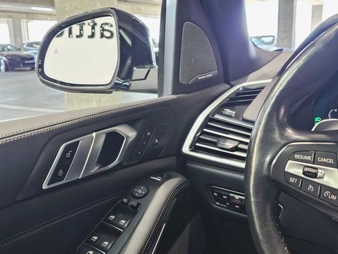 Used 2020 BMW X5 xDrive50i w/ Off-Road Package image 22