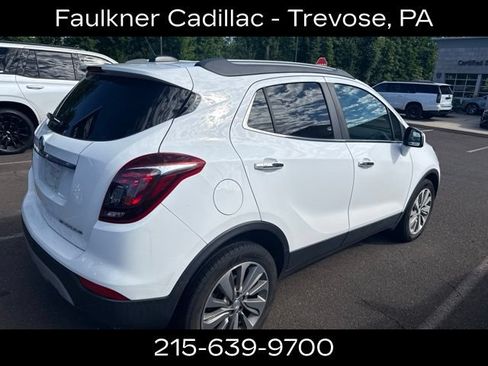 Used 2020 Buick Encore Preferred FWD image 2
