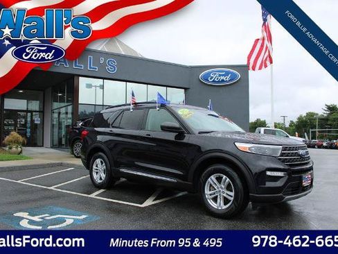 Certified 2022 Ford Explorer XLT w/ Equipment Group 202A AWD/4WD image 2