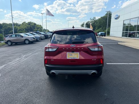 Used 2022 Ford Escape SE AWD/4WD image 7