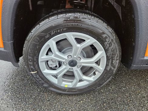 New 2026 Jeep Compass Latitude image 9