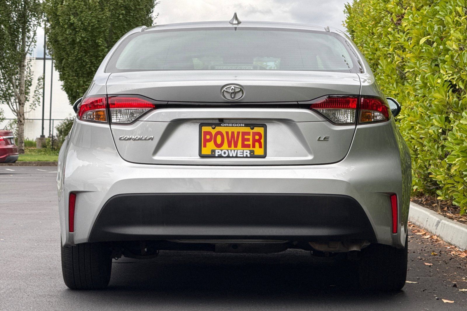 Used 2023 Toyota Corolla LE FWD image 5
