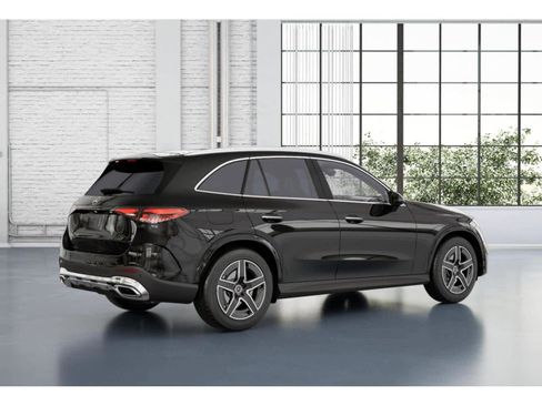Used 2026 Mercedes-Benz GLC 300 image 19