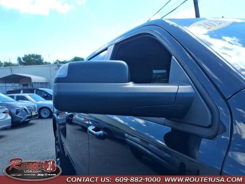 Used 2020 RAM 1500 Limited w/ Black Appearance Package AWD/4WD image 12