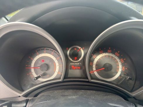 Used 2015 Scion tC FWD image 13